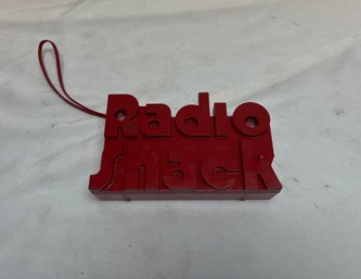 Vintage 1979 Radio Shack Portable Radio