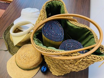 Beach Bag With 2 Mats, 2 Straw Hats And 2 Visors