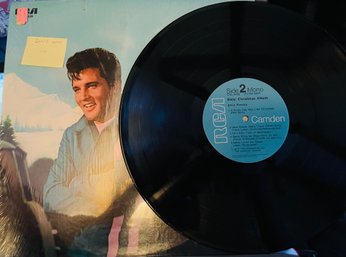 Elvis Vinyl Album Elvis' Christmas Album - Very Good Condition