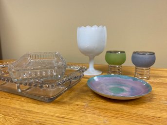 Assorted-2 Oblong Glass Crystal-like Trays White Glass With Stem  Small Glass (1 Green/1 Purple)