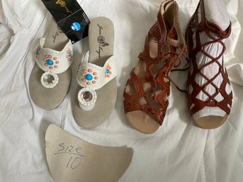 Shoes Women's Sandals --1 White ---1 Brown --Size 10
