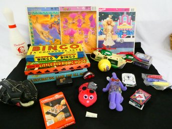 Nice Lot Of Toys And Games - Vintage Board Games And More!