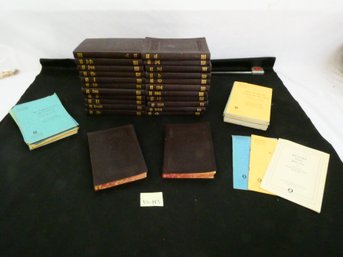 Box Lot Of Modern Business Course Books And Supporting Material - Circa 1940