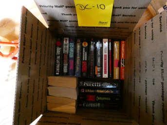 Box Lot Of Paperback Books - Koontz, Cornwell And Others!  40 Plus Books In Lot!