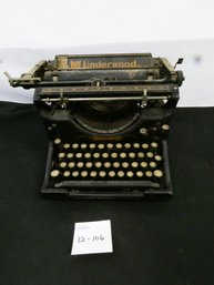 Vintage Underwood No.3 Typewriter, 1915-1922