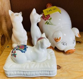 Piggy Bank With Cute Porcelain Kitten Figurines And Box