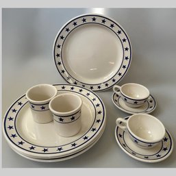 Fishs Eddy Homer Laughlin Partial Dinner Service Including 4 Dinner Plates, 2 Cups And Saucers And 2 Mugs