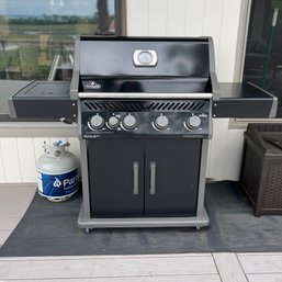 Napoleon Rogue XT Model Propane Grill, C. 2020 -  NOTE: PICKUP FOR THIS ITEM IS JULY 23, 2023