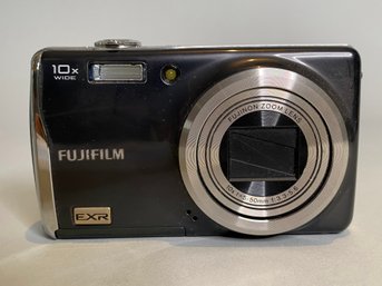Fujifilm Finepix F70EXR Digital Camera With Charger And Accessories