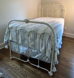 White Painted Metal Bedframe For Twin Mattress