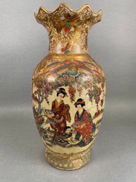 Chinese Hand Painted Porcelain Vase, Modern