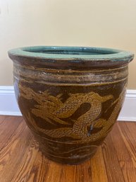 Vintage Chinese Ceramic Egg Pot With Dragon Decoration