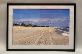 Unknown Artist, Walk On The Beach, Photographic Print On Paper, Unknown Date