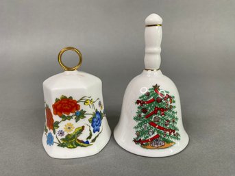 Aynsley Famile Rose Bell With Christmas Bell