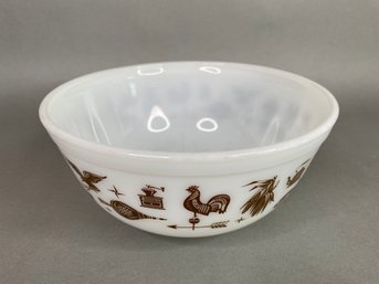 Pyrex Mixing Bowl In Brown And White Early American Pattern