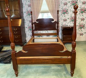 Colonial Revival Style Mahogany Veneer Twin Four Poster Bedframe