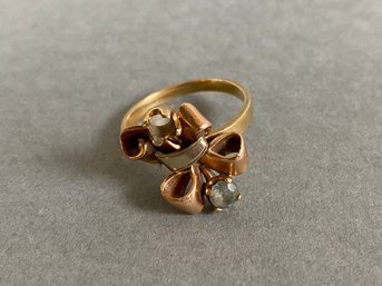 14K Gold Ring With Bow Design