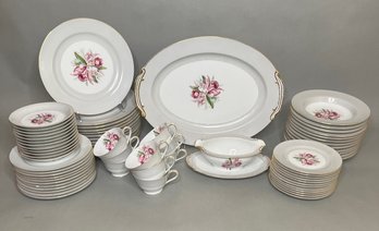 Noritake 'Margarita' 70 Piece Partial Dinner Service