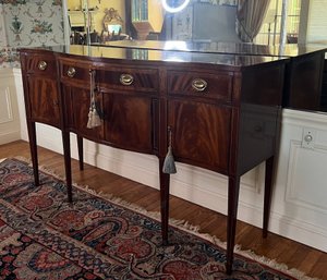 Hickory Chair Historic James River Plantation Federal Style Mahogany And Satinwood Inlaid Sideboard