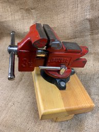 Fuller Anvil Vise 3-1/2 Jaw