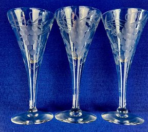 Vintage Etched Crystal Aperitif Glasses With Grape Pattern - Very Old & Nice Quality