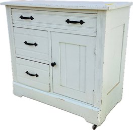 Vintage. Painted Chest Of Drawers