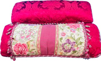 Set 2 Large Coordinating Oblong Pillows