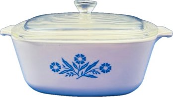 1 1/2 Qt. Corning Cornflower Casserole With Lid