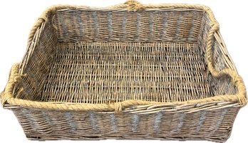 Wicker Basket With Rope Handles