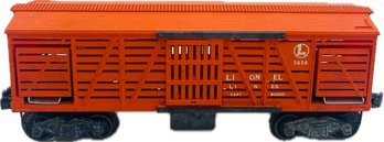 Vintage  Lionel #3656 Operating Cattle Box Car Operating Sliding & Lifted Doors