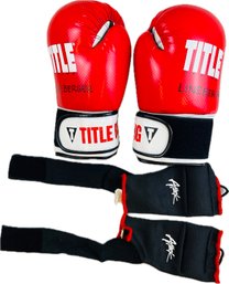 Title Boxing Gloves (size L), T-shirt & Carry Backpack