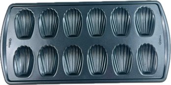 Wilton Baking Sheet Pan Metal For Shell Shaped Madeleine Tea Cookies Dozen