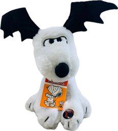 DanDee/Peanuts. Animated Snoopy. Bat Ears. Plays Linus & Lucy