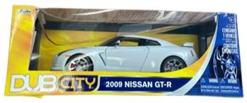 DubCity 1:18 Scale, 2009 Nissan GT-R