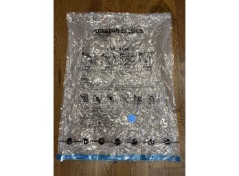 Amazon Basics Vacuum Packing Bag - Jumbo  (1 Of 2) - 40 X 30 Inches