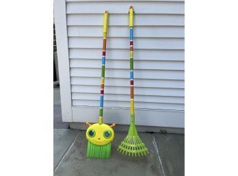 Childs Cleaning Set - Rake And Broom