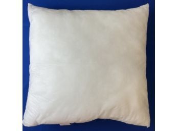 New! Pillow Insert - 20 In X 20 In, Fits An 18 In X 18 In Pillow Cover