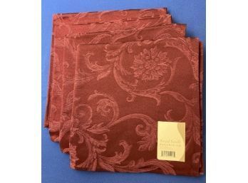 Royal Scroll Collection/4 Burgundy Napkins