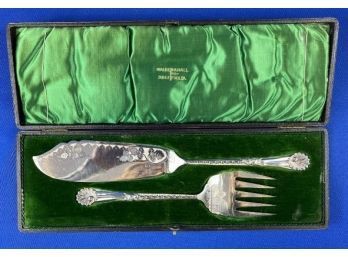 19th Century Silver Plated Serving Pieces - Original Fitted Box- Signed Walker & Hall Sheffield - Shell Design