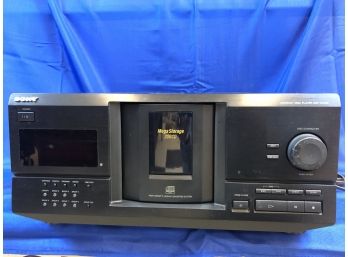 CD Player - Sony Mega Storage 200 Disk Player CDP-CX235