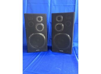 Speakers (pair) - Magnavox AK252/20