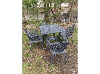 4 Chair Patio  Set With Table