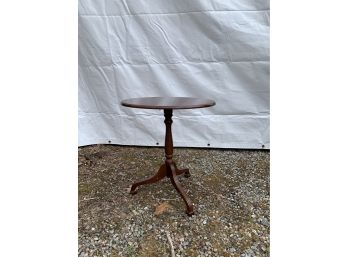 Oval End Table