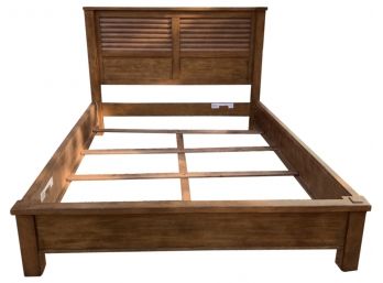 Lovely Ethan Allen Queen Bed Frame - Handsome Louver Design