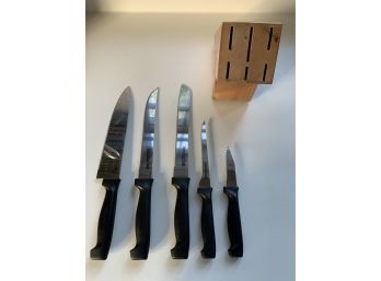 5 Kitchen Knives With Block