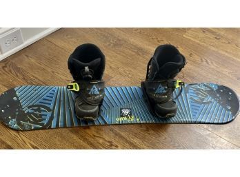 Youth Snowboard With Boots  Size 1