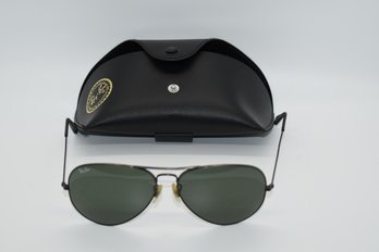 Ray Ban Sunglasses With Case #413