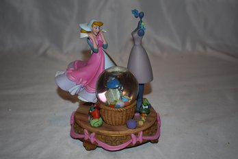 Disney's Cinderella's Pink Dress Snow Globe Lot #432