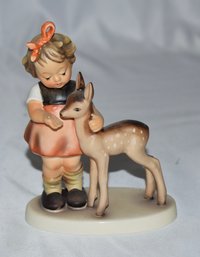 Friends Hummel Goebel Figurine Lot #387