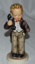 Hello 6.5' Hummel Goebel Figurine Lot #389